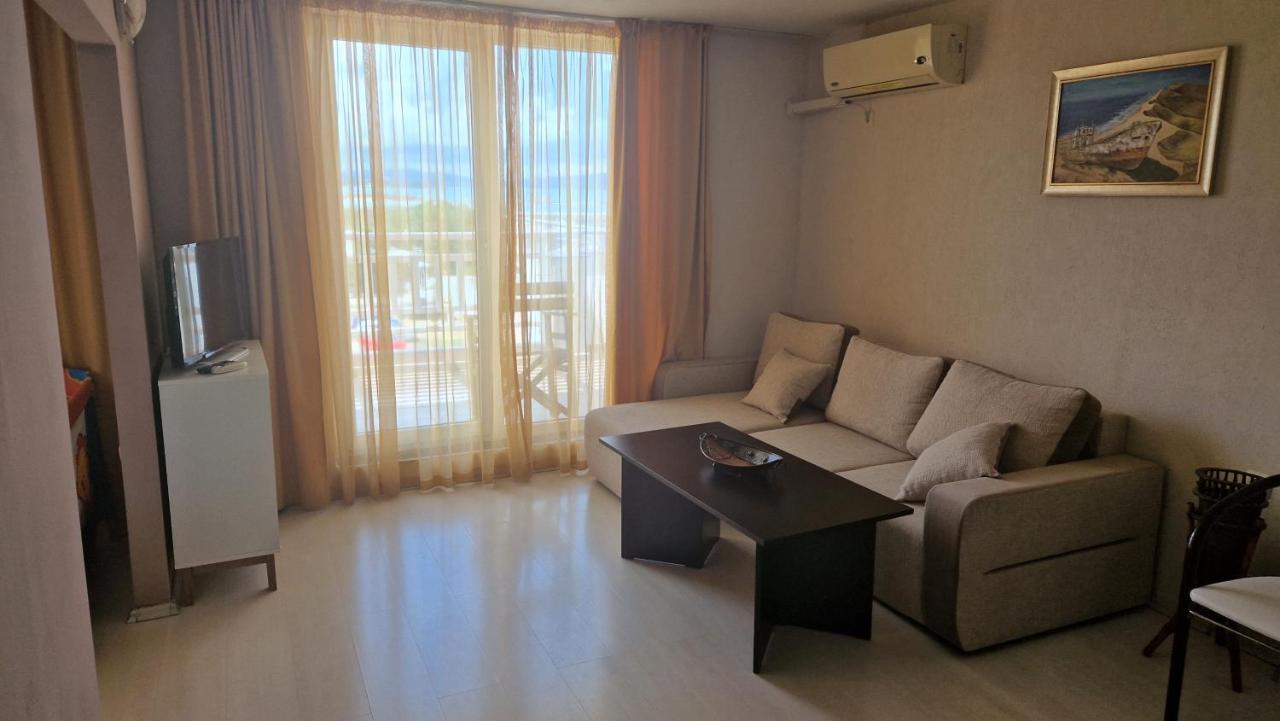 Guest House Compass 로제넷츠 외부 사진