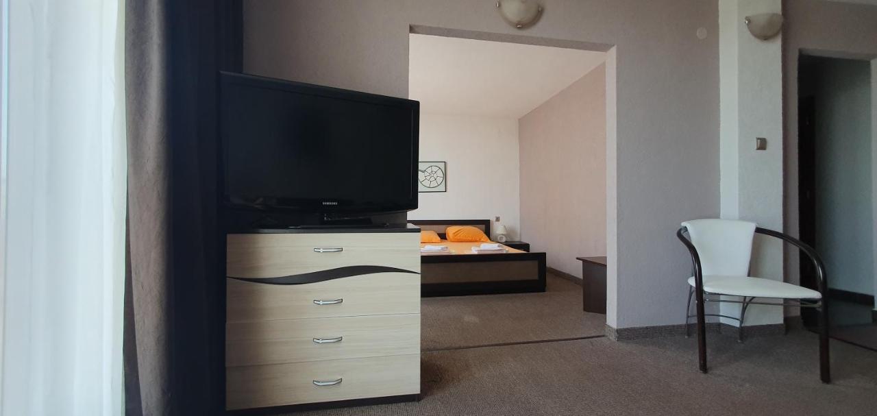 Guest House Compass 로제넷츠 외부 사진