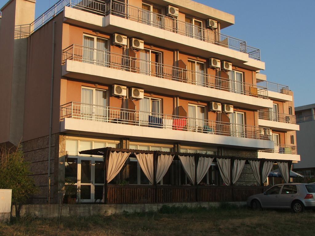Guest House Compass 로제넷츠 외부 사진
