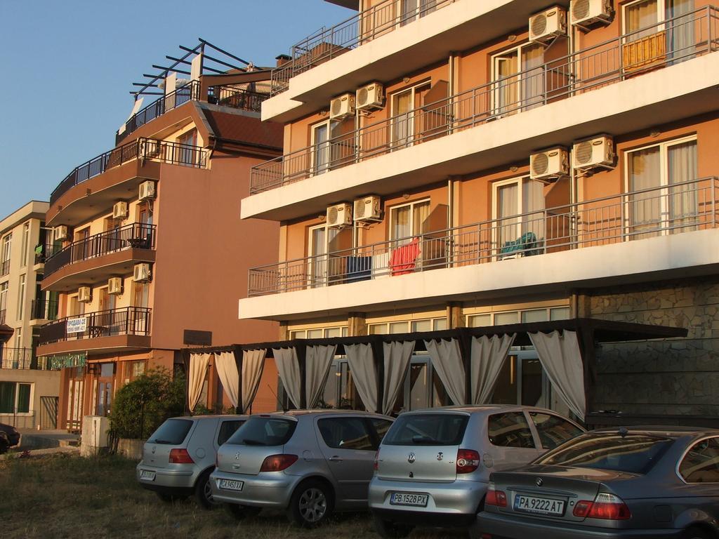 Guest House Compass 로제넷츠 외부 사진