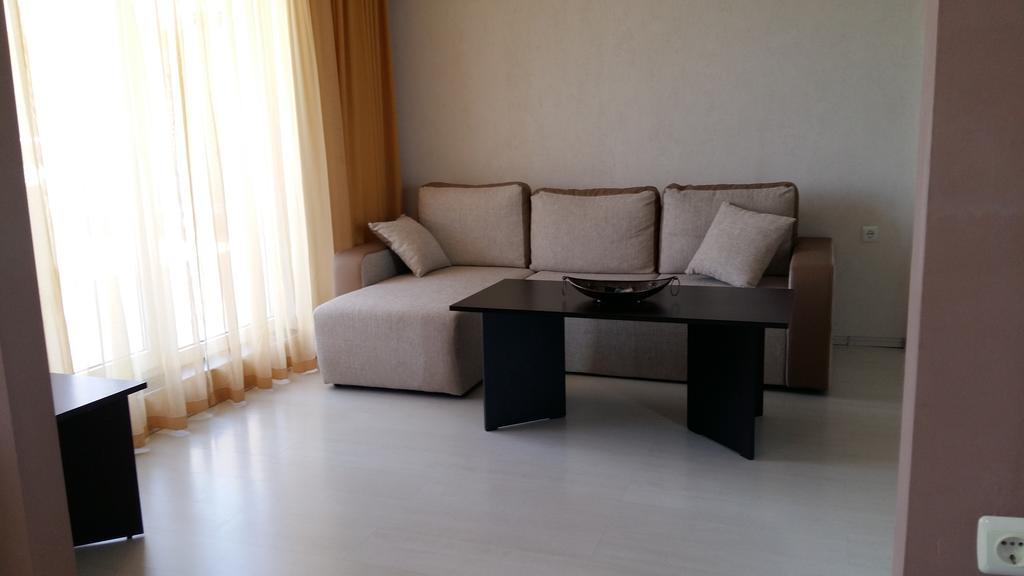 Guest House Compass 로제넷츠 외부 사진